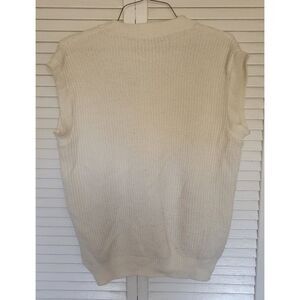 Knitted Sleeveless Sweater Off White Top by Pretty Little Thing (M)
